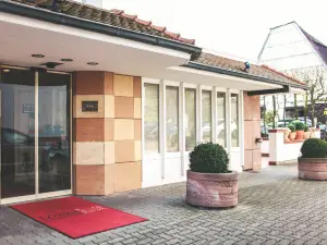 Hotel Lowen-Seckenheim
