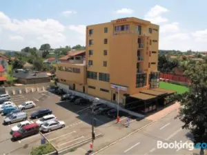 Hotel City
