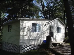 Melody Lodge