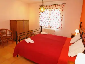Vivalidays Casa Teresa - House for 8 People in Palafolls