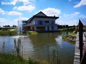 Rezidencija Grįžulo Ratai