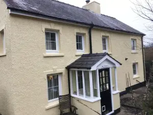 Carmarthen Wales Cottage