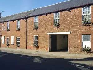 Fairburn Hotel