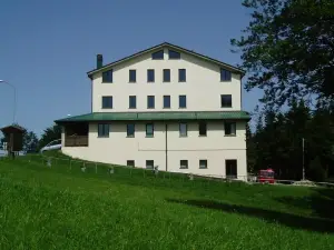 Normena Mountain Residence