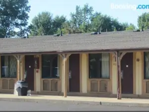 Kensington Inn - Howell