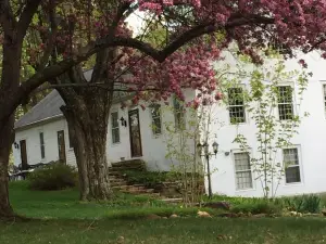 Innkeeper's Place B&B