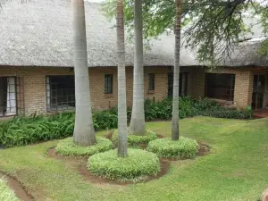 Bonamanzi Guest House