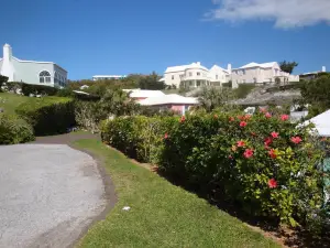 6 Cloverdale Close