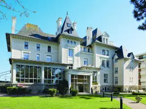 Hôtel Vacances Bleues Villa Caroline