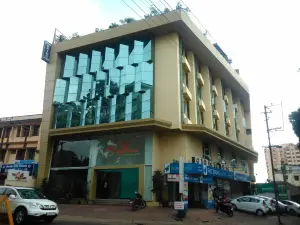 Srinivas Saffron Hotel
