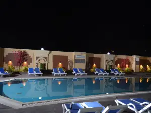 イースタン アル モンタザ ホテル