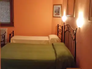 Hotel Corona
