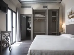 Hostal Emeritae