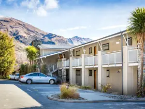 Club Wyndham Wanaka, Trademark Collection by Wyndham
