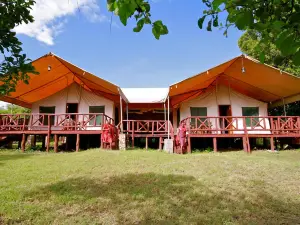 Mara Leisure Camp