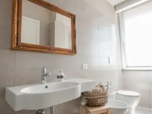 Alla Scaletta - Stanze Con Bagno Privato e WiFi a Pochi Passi Dal Duomo