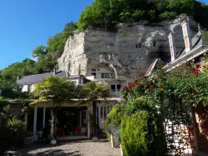 Le Vieux Vauvert