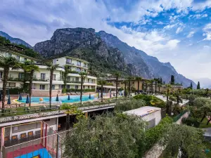 Hotel Royal Village