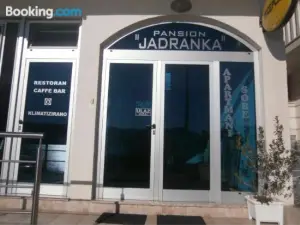 亞德蘭卡汽車旅館