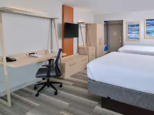 Holiday Inn Express & Suites Southgate - Detroit Area