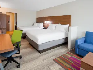 Holiday Inn Express & Suites des Moines Downtown