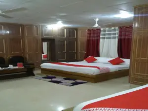 OYO 23520 Hotel Ishant And Restaurant