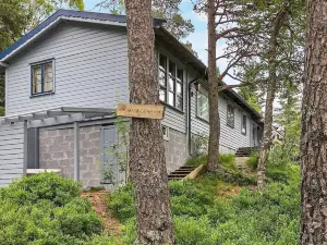 10 Person Holiday Home in Evje