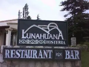 露娜哈那旅館