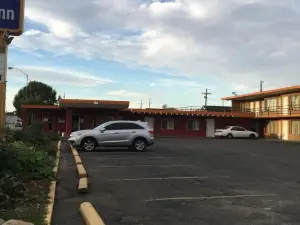 Statesman Inn