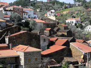Casas da Encosta