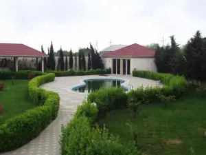 Zagulba-Buzovny House Near the Sea 5 Minutes Walk Загородный Дом