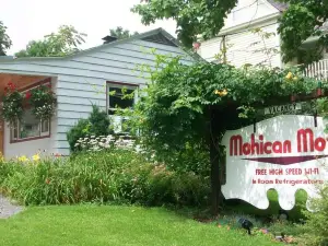 Mohican Motel