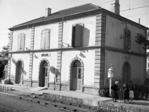 La Gare De Millas Chambres d'hôtes