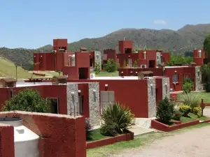 Complejo Los Paraísos
