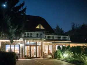 Le Rose Suites & Park Hotel
