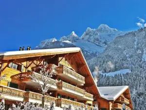 The Lodge by MRS Miggins