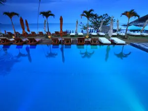薩內海灘俱樂部酒店