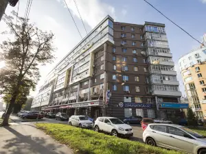 Apartment on Belinskogo 34