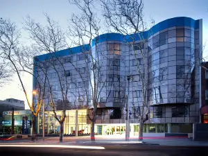 Regency Way Montevideo Hotel