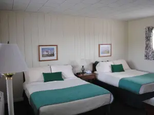 Rock Ledge Motel