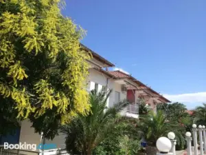 Hotel Livithra
