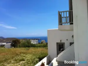 Gaia Serifos Apartments