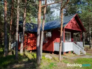 Roosta Holiday Village