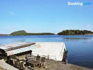 6 Person Holiday Home in HENÅN