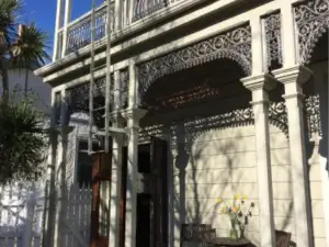 Artica Art & Accommodation