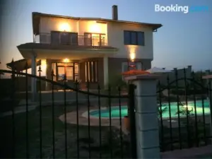 Villa Bellerose