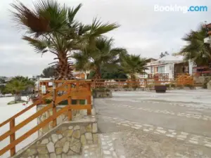 Hotel & Cabañas El Mirador Caldera