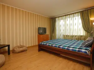 Apartments on Vostochnoy Ieropolis-3