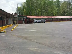 Budget Inn