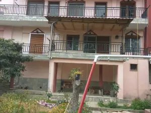 Exohi Apartments